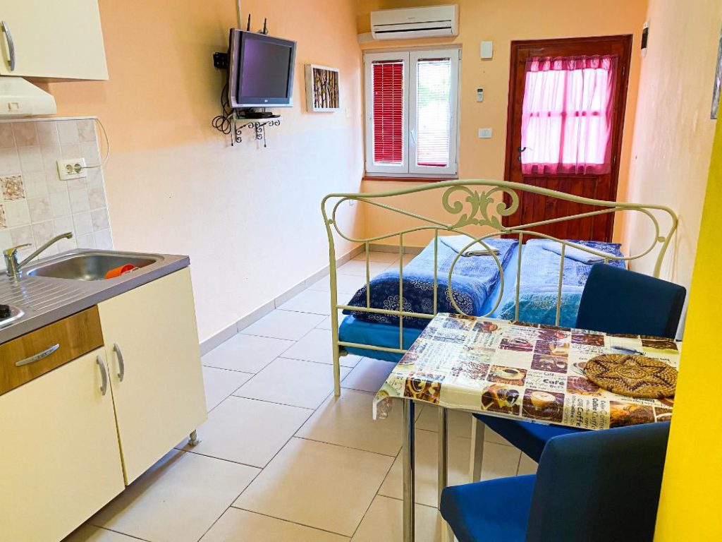 Synergy Deluxe Apartments - accommodation in Secovlje, near Piran and Portoroz.